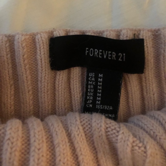 Forever 21 Halter Top - Picture 2 of 2
